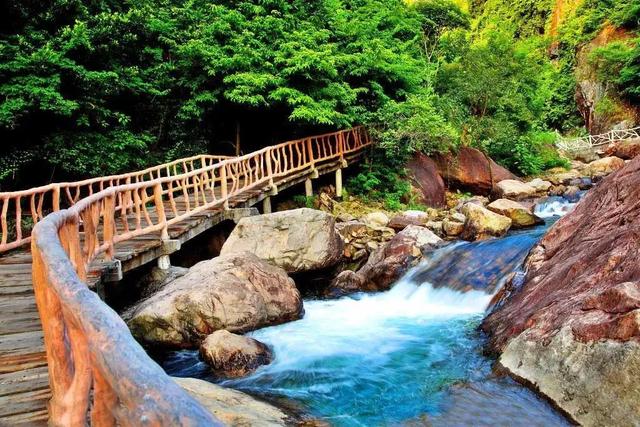 广州景点排行榜前十名，广州旅游景点排名前十（广州十大冷门景点）