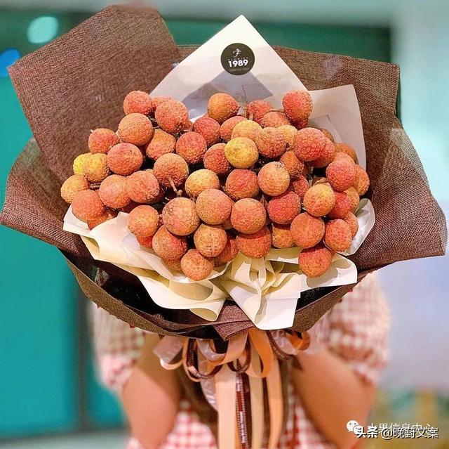 爱慕未停，爱慕未停半甜红葡萄酒（520文案丨喜欢你不止520图片）