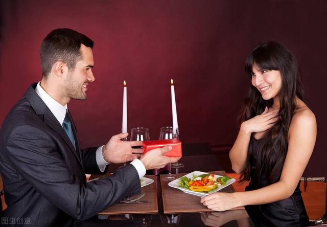 surprise是什么意思，abigsurprise是什么意思（surprise）