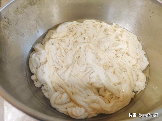 腊肠的做法，腊肠的做法大全家常菜吃法（过年腊肠不用买）