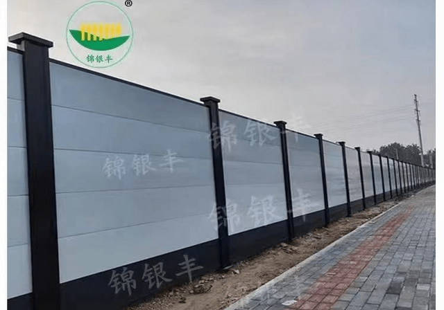 市政围栏要求，市政围栏多少钱一米（建筑工地市政围挡特点）