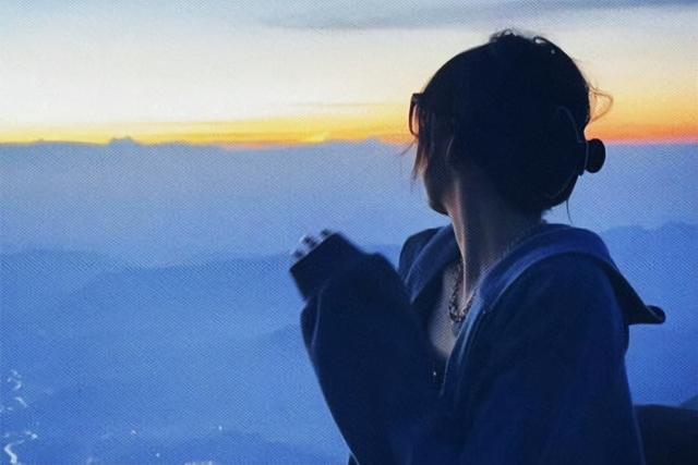 分手的句子说给对方，说给对方的分手句子（分手后想挽留的扎心文案）