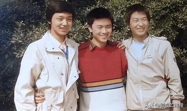 刘奕君和张嘉益两人齐聚暑假档，同班出身，谁更胜一筹？