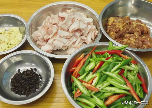 如何切五花肉肉片，五花肉切成片怎么做好吃（软嫩如豆腐）