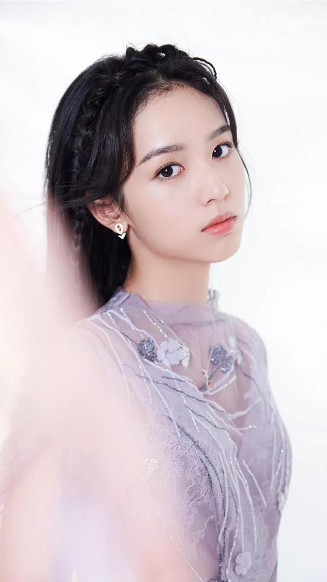 文艺范的句子关于青春，有文艺范的句子（清新文艺型的周也）