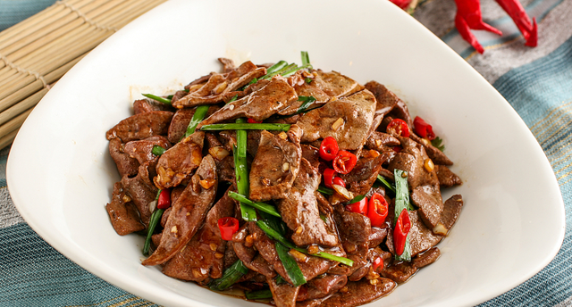 怎样辨别猪脖子肉，怎么辨别猪脖子肉（再喜欢也要谨慎食用；如何鉴别健康的猪肉）