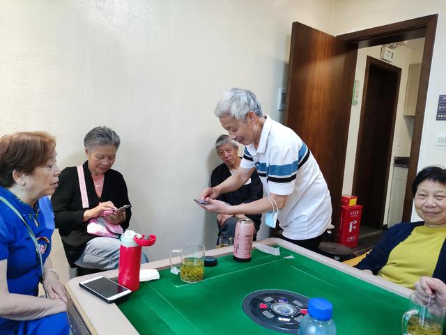 同学情谊的句子，珍惜同学情谊的句子（道一声秋安）