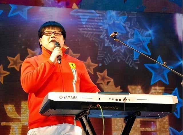 27岁盲人歌手杨光，终为自己的狂妄付出代价