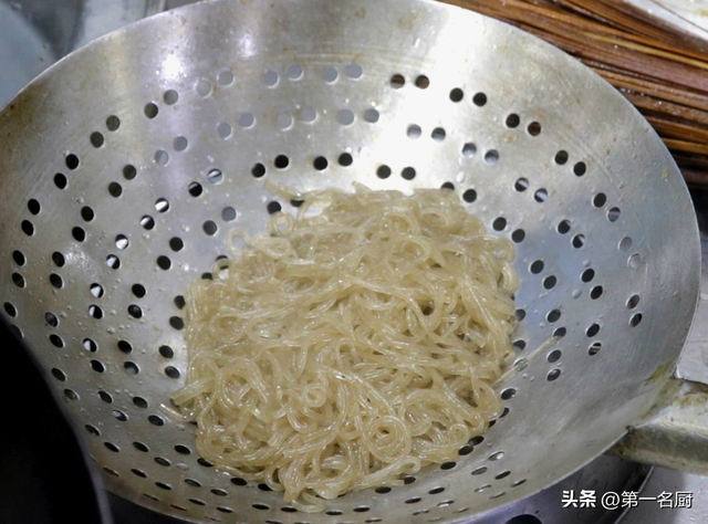 秋季吃什么菜好，秋季吃什么菜好呀（建议少吃猪肉和鱼肉）