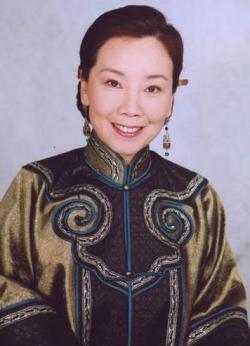 演员李海洋图片，何冰妻子李海洋（个个将妻子捧在手心）