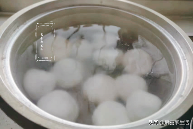 冬至吃汤圆做法步骤，汤圆不破皮不开裂一口爆汁