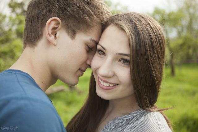 蓝颜知己是什么意思，红颜知己是什么意思（所谓的红蓝知己）