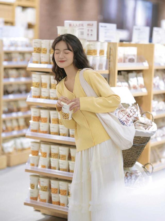 帆布鞋应该怎么挑选，帆布鞋应该怎么挑选好（帆布鞋依然是top1）