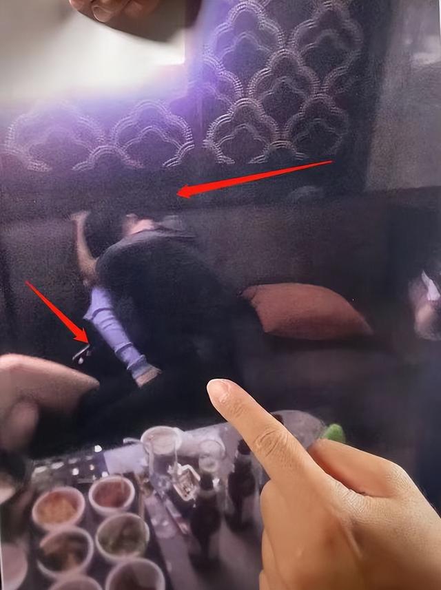 三个出轨的女人，女人出轨的3个表现（牵扯三个女人不同的房间）