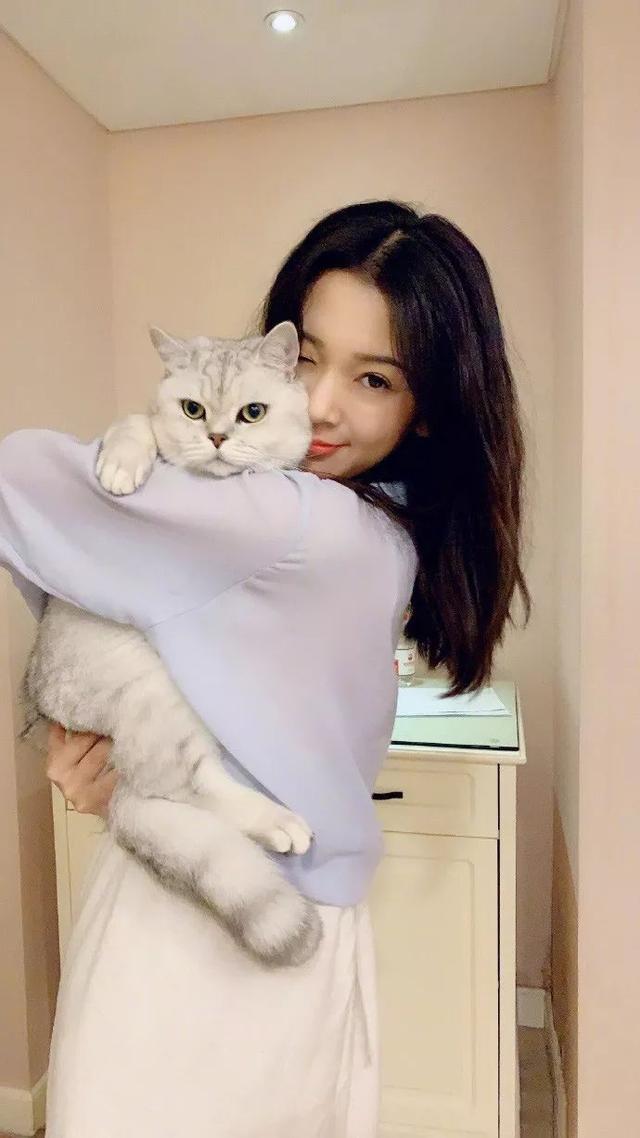 有气质女人晚安说说，有气质女人晚安说说图片大全（精选美女明星手机壁纸合集）