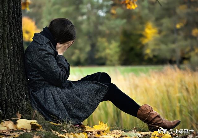 职场焦虑症形成的五大原因，职场焦虑症状（九成职场人受焦虑症困扰）