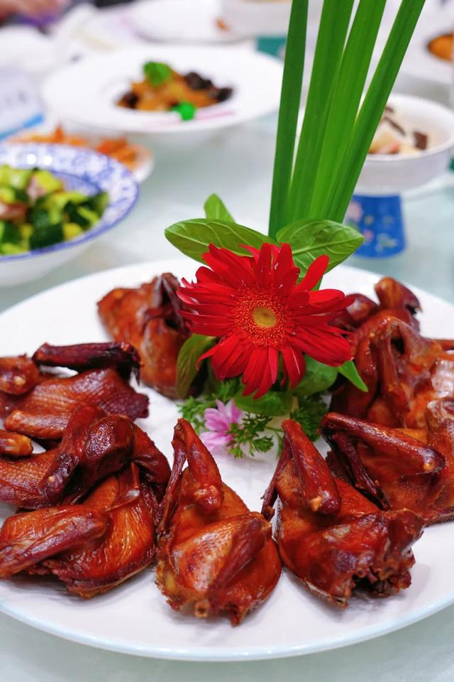 东阿阿胶产地山东哪里，山东厦门福牌阿胶（山东这座被低估旅游城市）