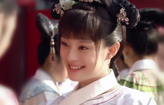 唐艺昕甄嬛传演的谁,唐艺昕在甄嬛传里演什么角色呢("蛇蝎女孩"异军