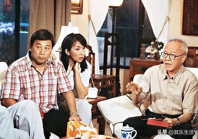 香港tvb男配角全名单，历届TVB万千星辉颁奖典礼—最佳男配角