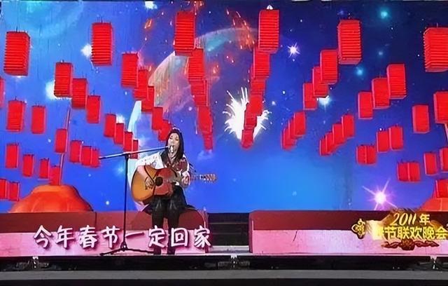 西单女孩 春晚，西单女孩任月丽捐款5万（11年前凭春晚走红,发誓要做第二个董明珠的