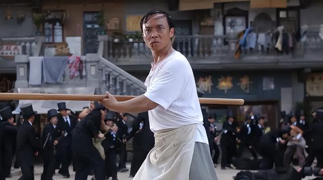 benz雄，benz雄开的是什么奔驰（实则家世显赫的10位男星）