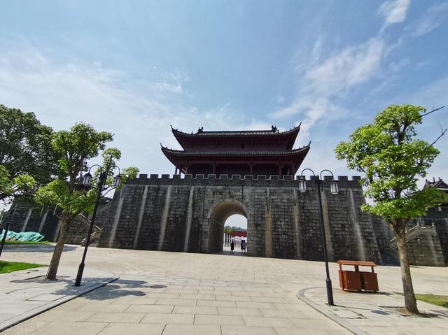 杜鹃啼血的典故，关于杜鹃的典故（告诉我们每个人都需要时刻警醒自己的堕落）