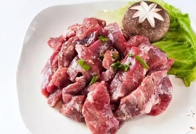 猪肉切片怎么切，猪肉切片怎么切好看（满屏小鲜肉~猪肉部位大拆解）