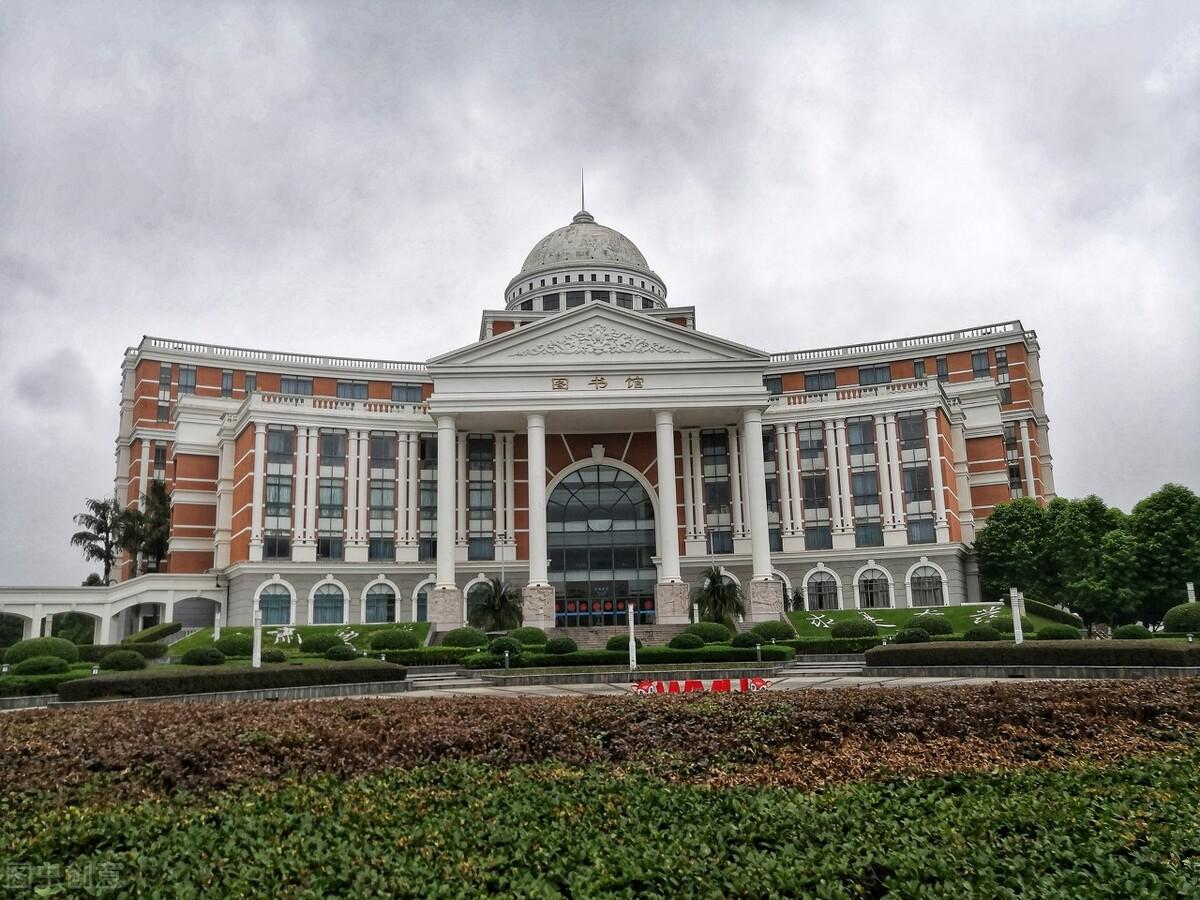 浙江医科大学（2022年浙江招生生源最好的大学）