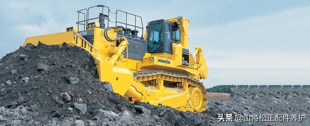 铲土运输机械有哪几种啊，铲土运输机价格（推土机的用途和分类）