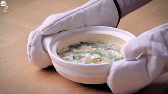 砂锅什么材质的好，金刚煲砂锅是什么材质（冬季煲汤砂锅选购指南）