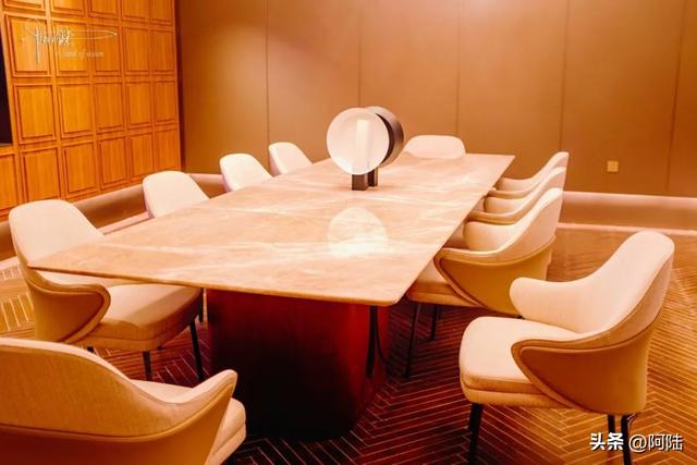 机场贵宾休息室，机场贵宾室如何付费（萧山机场新航站楼的的VIP休息室原来是这样的）