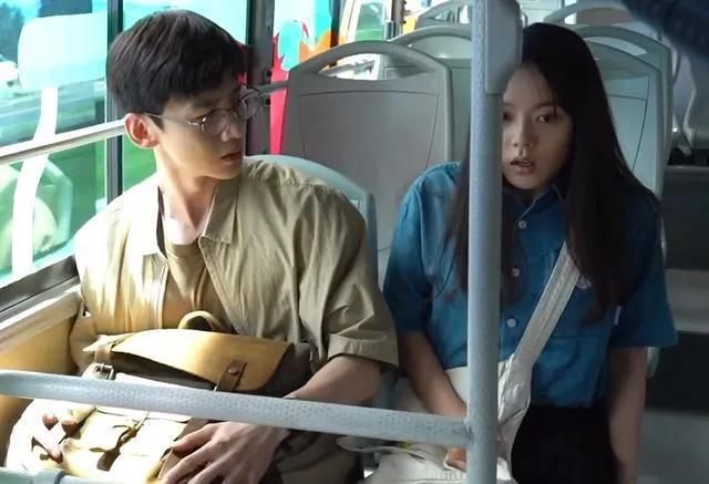 张艺兴超帅超霸气图片，张艺兴超帅超霸气图片高清（超越《人世间》成热度第一）