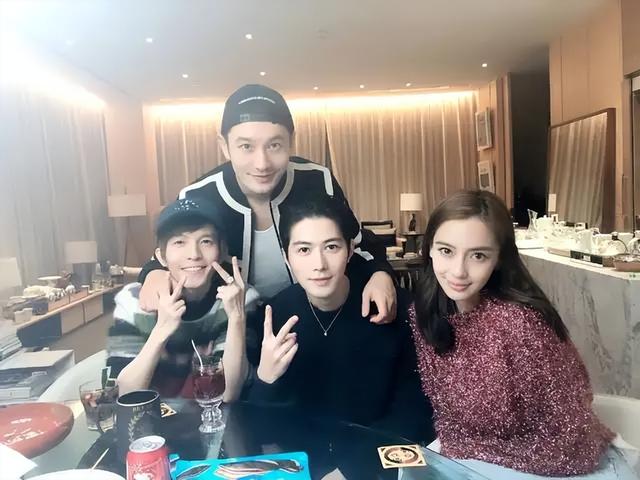 演员陈学冬简历，陈学冬合作过的所有女演员（31岁的陈学冬依旧在演艺圈“混日子”）