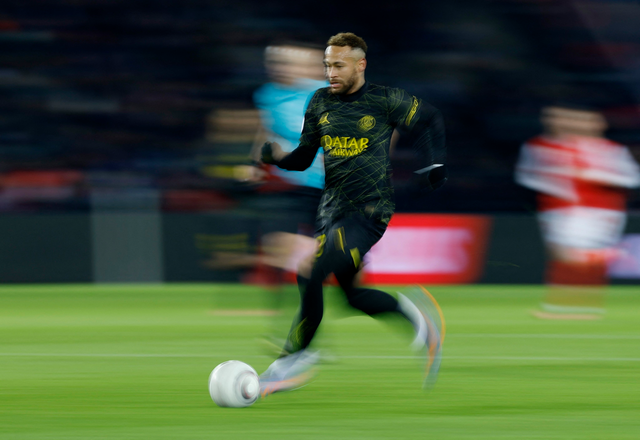 巴黎圣日耳曼赛程，巴黎圣日耳曼赛程2022拿到法甲意味着成功（巴黎翻车：梅西低迷）