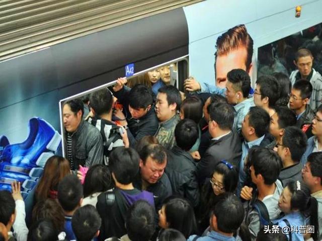 狐臭是怎么引起的，女生狐臭是怎么引起的（科学证实：有狐臭正常）