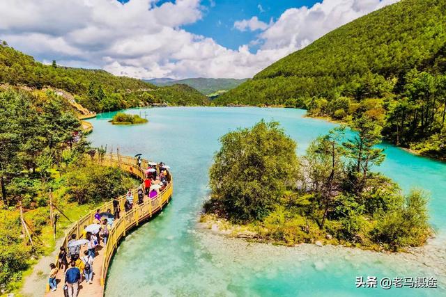 云南旅游景点蓝月谷，云南蓝月山谷（虽没苍山洱海名气大）