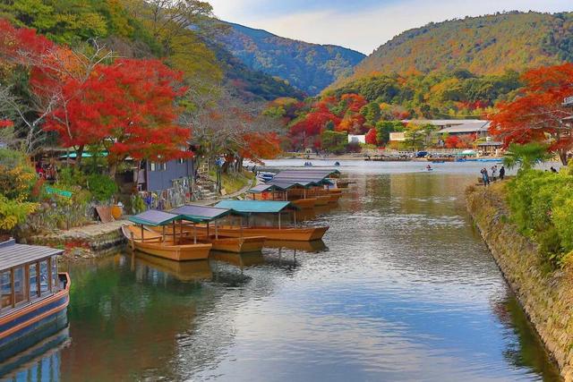 日本必去十大景点排名，日本十大著名必去景点排行榜（日本最值得打卡的五个地方）