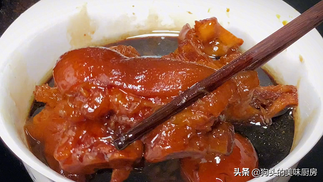 猪脚姜醋用什么醋，猪脚姜用哪种醋（广东百年名菜猪脚姜）