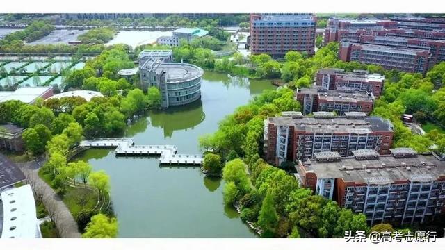 浙江万里学院地址，浙江万里学院是几本学校（较为特别的公办高校）