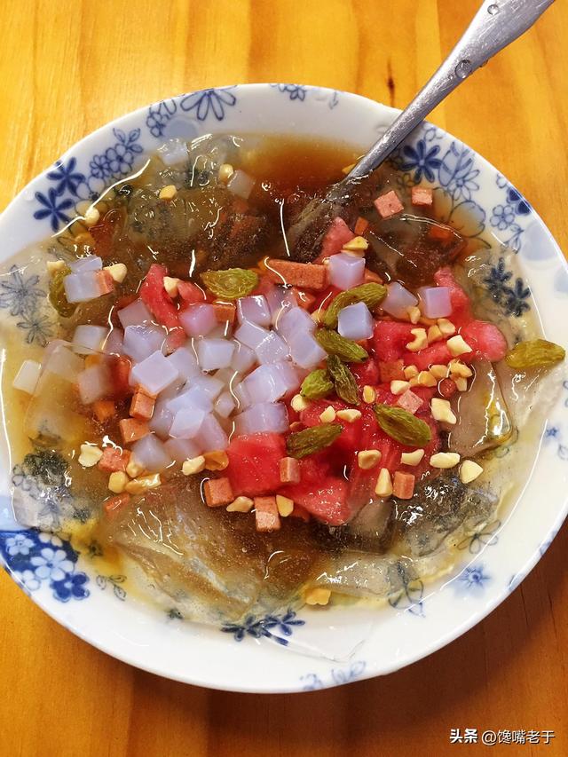 冰粉籽是什么植物，薜荔果怎么做凉粉（网友：不到天亮不回家）