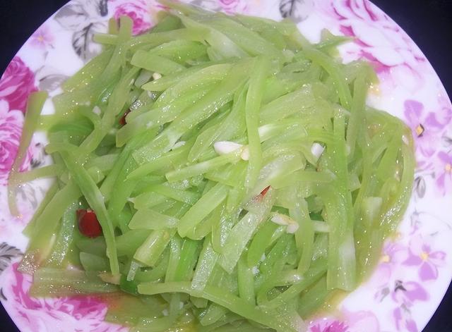 山芋和红薯有区别吗，红薯的功效与作用（玉米、土豆、红薯有啥不同）