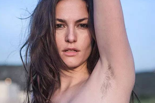 脱毛膏可以脱阴囊毛吗，脱毛膏可以脱阴囊上的毛吗（为什么有些女性体毛旺盛）