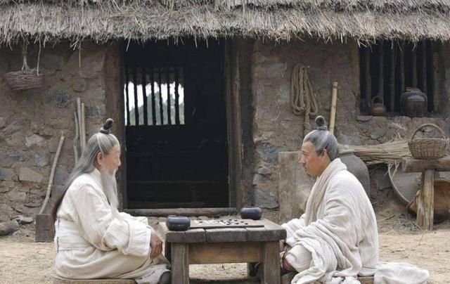 十二月是什么星座，十二星座从一月到十二月分别是什么星座（12时辰、生肖的划分）