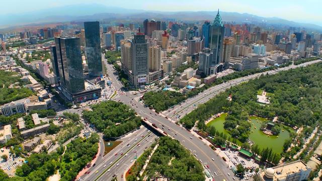 新疆面积和人口，新疆面积和人口数量（时政微视频丨瞰新疆）