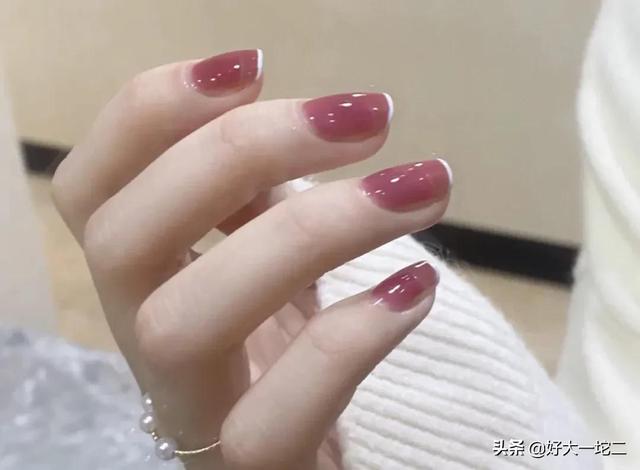 好看的显白的纯色美甲推荐，好看又显白系列美甲