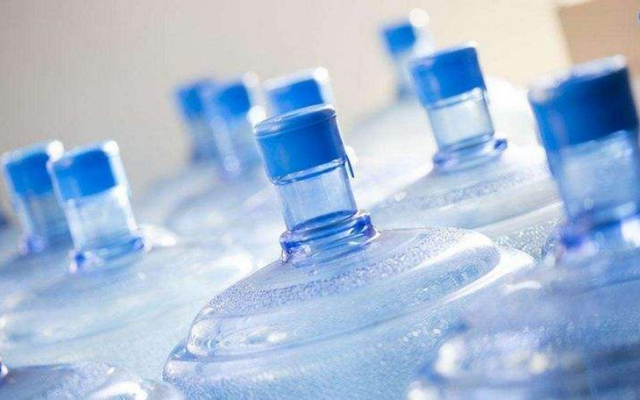 什么是高纯水，纯水是什么（健康谎言——纯净水）