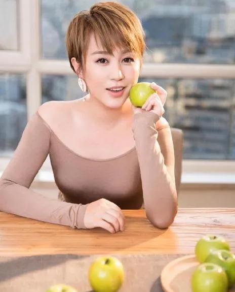 马丽个人资料简介，马丽个人资料孩子（“喜剧女神”马丽）