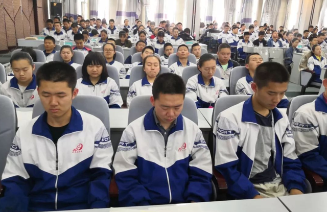 芊芊学子和莘莘学子的区别，芊芊学子和莘莘学子有什么区别（2022年考生需注意）