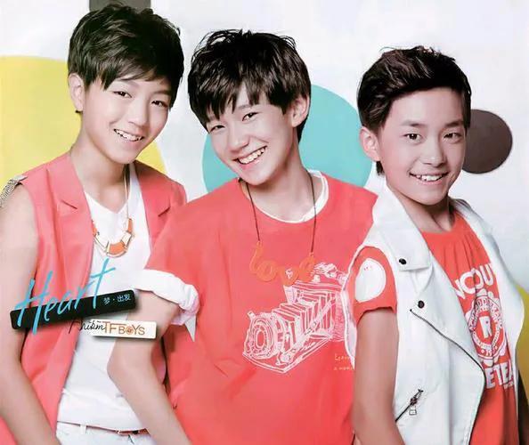 易烊千玺的真实年龄，易烊千玺14岁到17岁外貌变化（“谦逊低调”的易烊千玺）