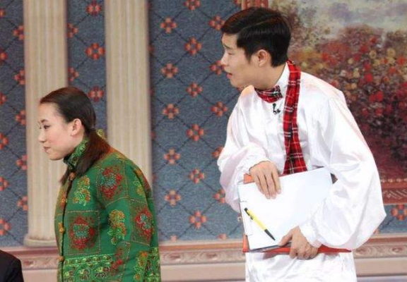 白云黑土是什么梗，我是白云我是黑土是什么梗（9位各具风格的总导演）